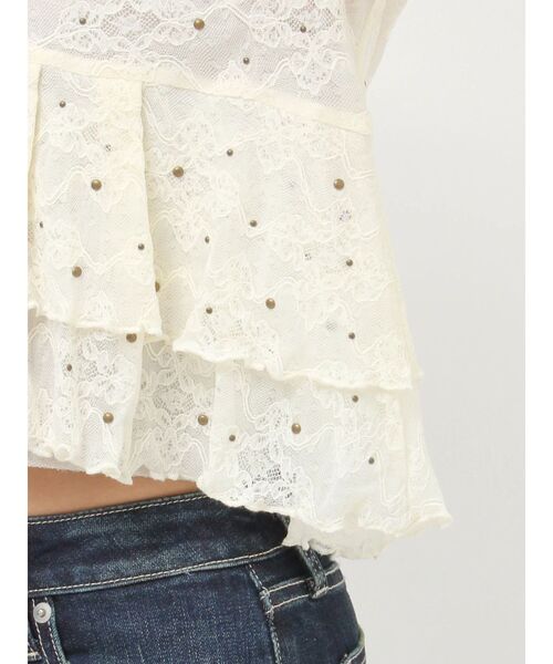 EVRIS（エヴリス）の「スタッズレースリボンシャツ（シャツ/ブラウス・レディース・アイボリー/ブラック・FREE）」の15枚目の写真