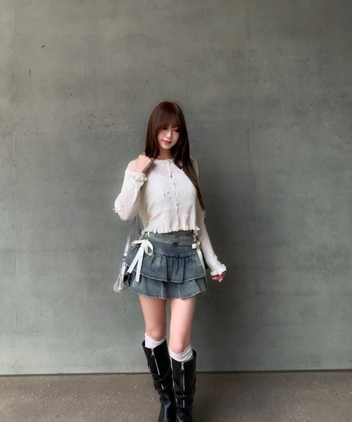 VEILA(ヴェイラ)の「リボンデザインフリルデニムミニスカート(スカート・レディース・ブラック/ブルー・L/M/S)」の16枚目の写真