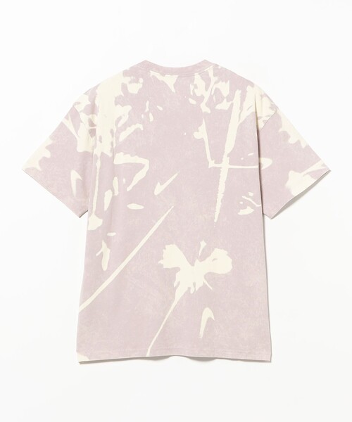 NIKE(ナイキ)の「NIKE / LSE FLORAL PRINT TEE(PARTICLE ROSE)(Tシャツ/カットソー・メンズ・ラベンダー・M/L/XL)」の5枚目の写真