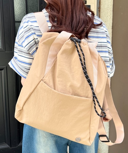 wears(ウェアーズ)の「【A4収納可】2wayドローストリングナイロンバックパック トートバッグ(バックパック/リュック・レディース・ブラック/ベージュ/ライトベージュ・FREE)」の21枚目の写真