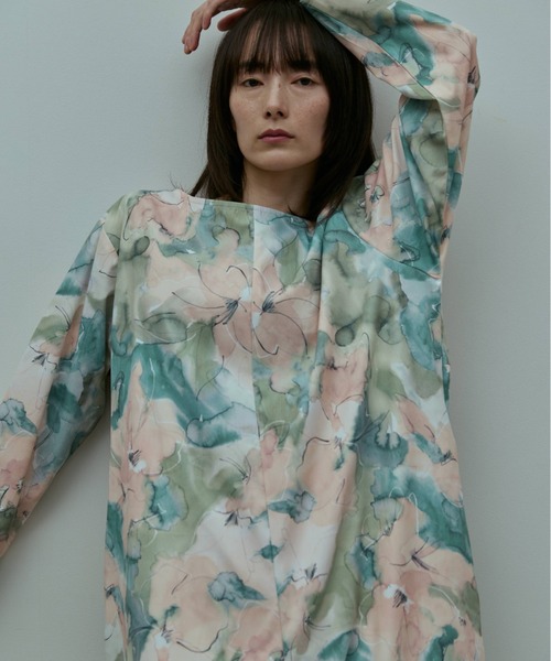 flaeu(フラユ)の「Blur Flower All-in-One(つなぎ/オールインワン・レディース・ピンク/ブルー・1/2)」の10枚目の写真