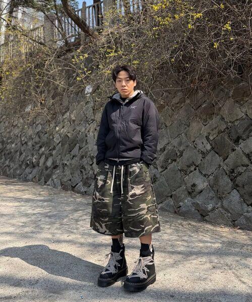 MASSNOUN（マスノウン）の「ディフェンスカモバermudaワイドショートパンツMSSSP001-CM（その他パンツ・レディース・その他・MEDIUM/LARGE）」の3枚目の写真