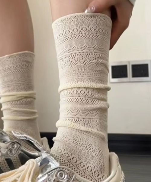 boemy(ボエミー)の「【サイズレス】ストレッチレース シアーソックス 靴下(ソックス/靴下・レディース・オフホワイト/グレー/ブラック・FREE)」の16枚目の写真