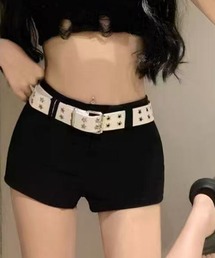 Chiina / スタースタッズベルト付ショートパンツ