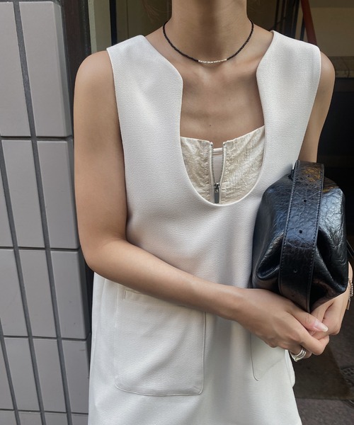 nananamoe(ナナナモエ)の「gather drawstring front zip nylon cami OP / ギャザードローストリングフロントジップナイロンキャミワンピース(ワンピース・レディース・ライトベージュ/ブラック・FREE)」の18枚目の写真