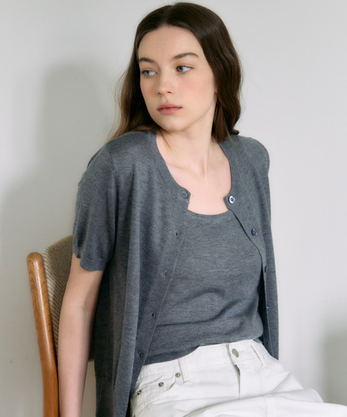 Ellioti（エリオティ）の「Pera Set-up Half Knit Ts_3Color（カーディガン/ボレロ・レディース・ブラック/アイボリー/チャコール・FREE）」の5枚目の写真