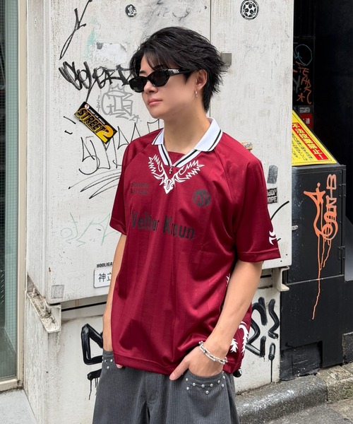 ADAMASTE（アダマスト）の「Western Soccer Game T-shirt - ウエスタンサッカーゲームTシャツ（Tシャツ/カットソー・メンズ・レッド/ブルー/ピンク・MEDIUM/LARGE）」の5枚目の写真