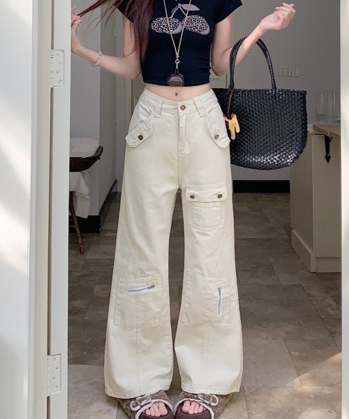 LADY LIKE(レディライク)の「ファスナーポケット付きカーゴパンツ(その他パンツ・レディース・アイボリー・M)」の5枚目の写真