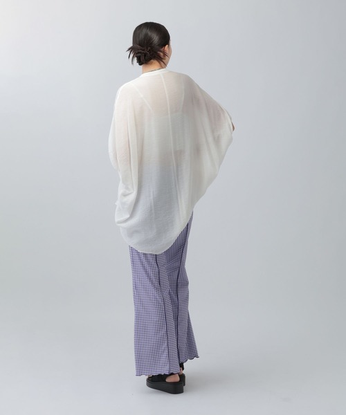 LEPSIM（レプシィム）の「スキッパードロストチュニック　675041（シャツ/ブラウス・レディース・ブラック/イエロー系その他/パープル/アイボリー・FREE）」の22枚目の写真