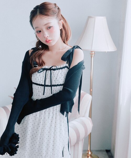 OLIVE des OLIVE(オリーブデオリーブ)の「袖フリルシアカーデ(カーディガン/ボレロ・レディース・オフホワイト/ブラック/ピンク・FREE)」の16枚目の写真