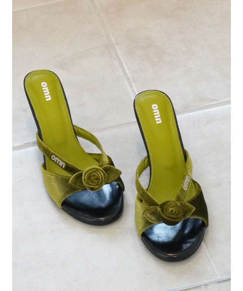 OMNIPOTENT（オムニポテント）の「(224) omn Rose Velvet Mule [Mid ver.] _2colors（パンプス・レディース・ブラック/モスグリーン・23cm/23.5cm/24cm/24.5cm/25cm）」の5枚目の写真