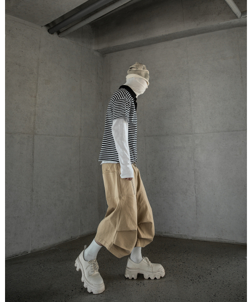 ROARINGRAD(ロアリングラド)の「26 パラシュートバミューダパンツ ベージュ(その他パンツ・レディース・その他・MEDIUM/LARGE)」の4枚目の写真