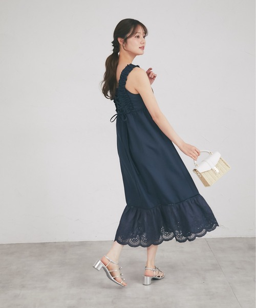 tocco closet（トッコ　クローゼット）の「リボン付きカットワークレースバックレースアップワンピース（ワンピース・レディース・ネイビー/オフホワイト・M）」の14枚目の写真