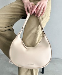 ハーフムーンショルダーバッグ ワンハンドルハンドバッグ