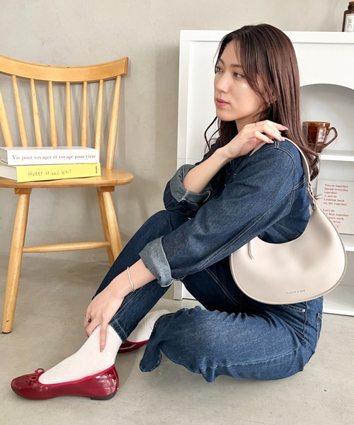 wears(ウェアーズ)の「ハーフムーンショルダーバッグ ワンハンドルハンドバッグ(ハンドバッグ・レディース・アイボリー/グレイッシュベージュ/ブラック・FREE)」の21枚目の写真