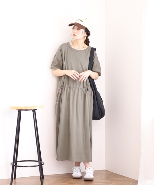 Arinomama(アリノママ)の「Arinomama 20s オーガニック天竺 シェイプウエスト ワンピース(ワンピース・レディース・ライトブラウン/ブラック/カーキ・FREE)」の18枚目の写真