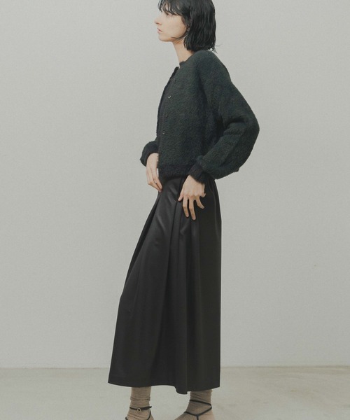 WHYTO.(ホワイト)の「「WHYTO. / ホワイト」leather like pleats pants(その他パンツ・レディース・ブラウン/ブラック・36/38)」の5枚目の写真