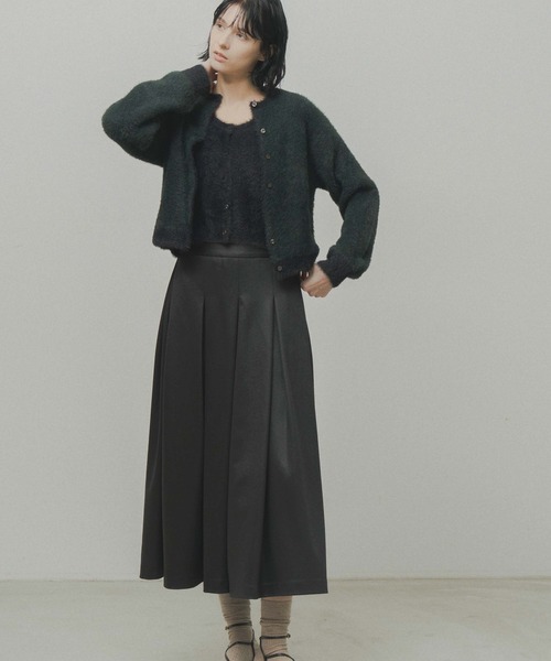 WHYTO.(ホワイト)の「「WHYTO. / ホワイト」leather like pleats pants(その他パンツ・レディース・ブラウン/ブラック・36/38)」の9枚目の写真