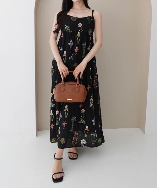 SOELA(ソエラ)の「【INGNI SOELA】バックレースアップフラワーキャミワンピース/WEB限定(ワンピース・レディース・オフホワイト/ブラック・M)」の9枚目の写真