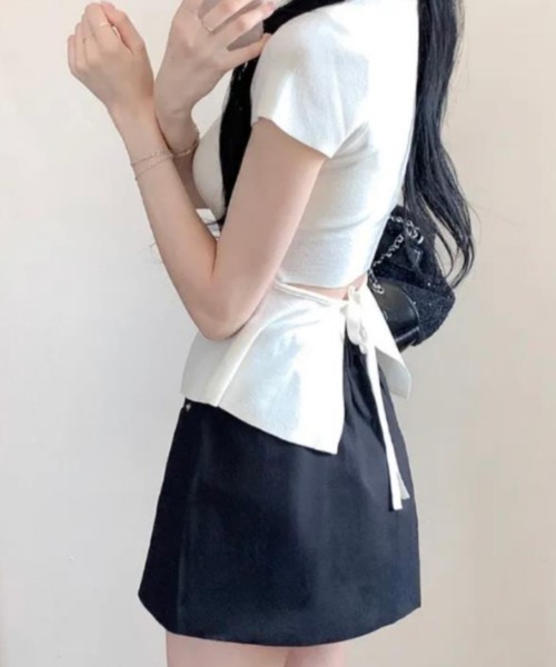 semplice(センプリチェ)の「Tシャツ【韓国ファッション】(Tシャツ/カットソー・レディース・ベージュ/ブラック・F)」の5枚目の写真