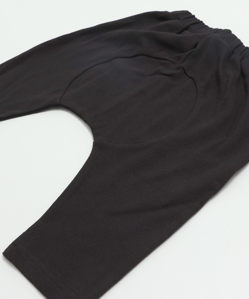 chil2（チルツー）の「ハイパーストレッチ モンキーパンツ（その他パンツ・キッズ・ブラック/グリーン/ライトブルー/ワインレッド/チャコールグレー/モカ/イエロー/アイボリー/ピンク/ネイビー・90cm/80ｃｍ）」の21枚目の写真