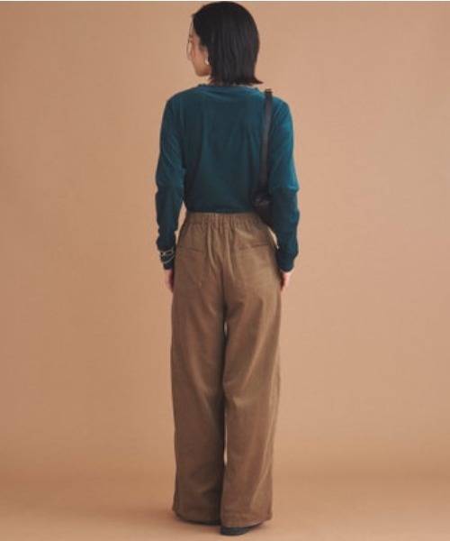 Doux archives（ドゥアルシーヴ）の「コーデュロイタックパンツ（その他パンツ・レディース・レッド/モカ/グレイッシュベージュ・36/38）」の21枚目の写真