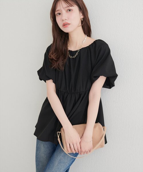 natural couture（ナチュラルクチュール）の「パフスリーブペプラムトップス（シャツ/ブラウス・レディース・ライトグレー/ブラック/オフホワイト/モカ・FREE）」の3枚目の写真