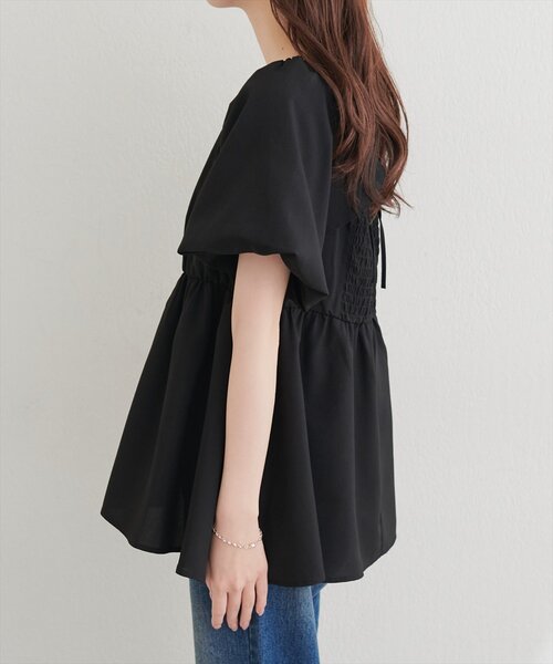 natural couture（ナチュラルクチュール）の「パフスリーブペプラムトップス（シャツ/ブラウス・レディース・ライトグレー/ブラック/オフホワイト/モカ・FREE）」の20枚目の写真