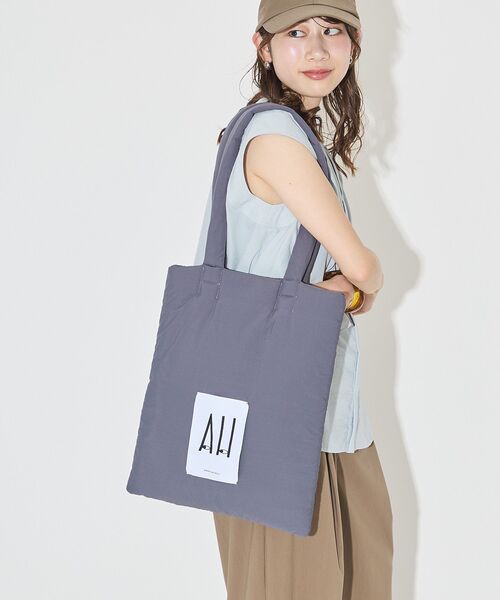 AMERICAN HOLIC(アメリカンホリック)の「26AWパテッドホリホリトートバッグ(トートバッグ・レディース・シルバー/ピンク/ブルー/チャコールグレー/ブラック/レオパード/ゴールド・FREE)」の3枚目の写真