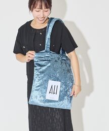26AWパテッドホリホリトートバッグ