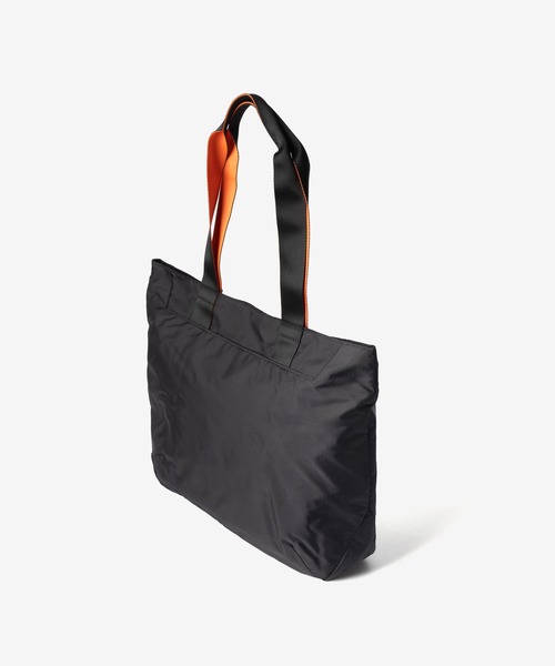 ALPAKA(アルパカ)の「ALPAKA / アルパカ Elements Tote (M) (Black Axoflux 210D) 撥水 軽量 PC トートバッグ(トートバッグ・メンズ・ブラック・FREE)」の8枚目の写真