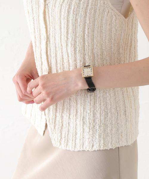 VAGUE WATCH CO.（ヴォーグウォッチカンパニー）の「VAGUE WATCH CO. Carre 25mm heavy wavy YG（アナログ腕時計・レディース・ゴールド・FREE）」の11枚目の写真
