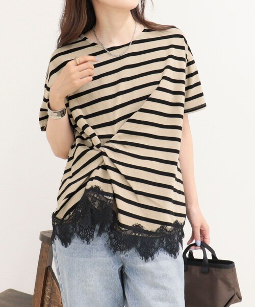 fredy emue(フレディエミュ)の「ボーダーアシメツイストプルオーバーTシャツ(Tシャツ/カットソー・レディース・ブラック系その他/ホワイト系その他/ベージュ系その他・38)」の3枚目の写真