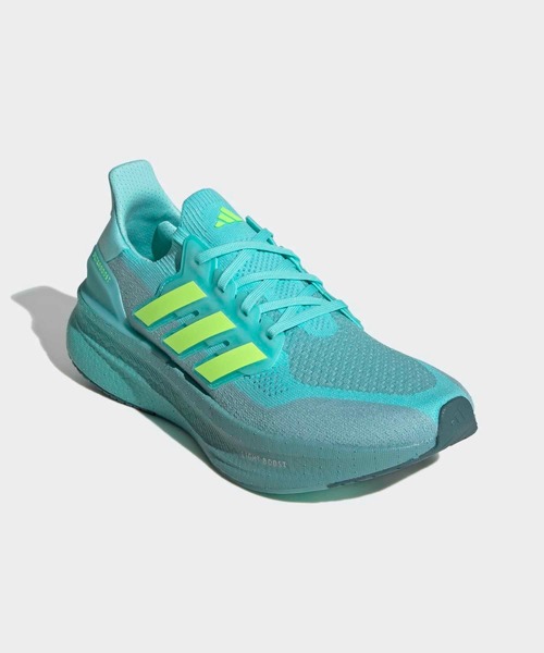 adidas（アディダス）の「ウルトラブースト 5 / Ultraboost 5 / ランニングシューズ / アディダス adidas（スニーカー・メンズ・ブルー・22.0cm/22.5cm/23.0cm/23.5cm/24.0cm/24.5cm/28.0cm/28.5cm/29.0cm/25.0cm/25.5cm/26.0cm/26.5cm/27.0cm/27.5cm）」の4枚目の写真