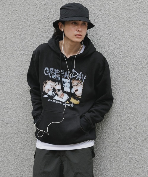 ROCK-OFF（ロックオフ）の「GREEN DAY / グリーン・デイ Unisex Pullover Hoodie Sweatshirt Basket Case Star ユニセックス プルオーバー フーディー スウェット トレーナー（パーカー・メンズ・ブラック・S/M/L/XL）」の8枚目の写真