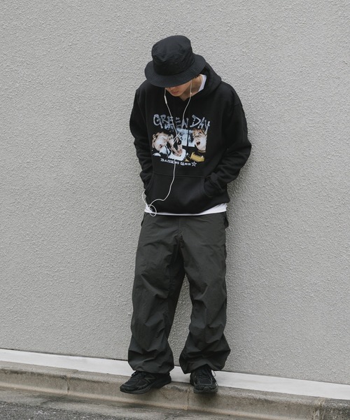 ROCK-OFF（ロックオフ）の「GREEN DAY / グリーン・デイ Unisex Pullover Hoodie Sweatshirt Basket Case Star ユニセックス プルオーバー フーディー スウェット トレーナー（パーカー・メンズ・ブラック・S/M/L/XL）」の14枚目の写真