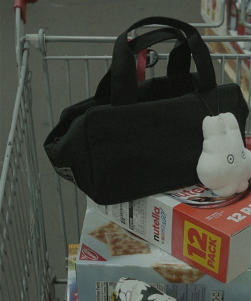 kittybunnypony(キティバニーポニー)の「Easy Black Box Bag(トートバッグ・レディース・ブラック・ONESIZE)」の5枚目の写真