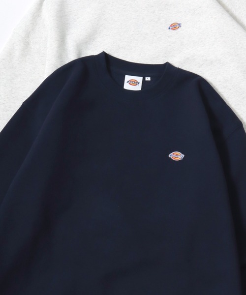 Dickies(ディッキーズ)の「Dickies/ディッキーズ 別注 オーバーサイズ 裏起毛 ミニロゴワッペン ワンポイント刺繍 スウェット トレーナー/長袖 トップス プルオーバー/レディース メンズ(スウェット・メンズ・ダークグリーン/ブラック/グレー/ネイビー/アッシュグレー/ホワイト/ブラウン・M/L/XL)」の7枚目の写真