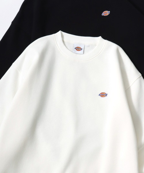 Dickies(ディッキーズ)の「Dickies/ディッキーズ 別注 オーバーサイズ 裏起毛 ミニロゴワッペン ワンポイント刺繍 スウェット トレーナー/長袖 トップス プルオーバー/レディース メンズ(スウェット・メンズ・ダークグリーン/ブラック/グレー/ネイビー/アッシュグレー/ホワイト/ブラウン・M/L/XL)」の2枚目の写真