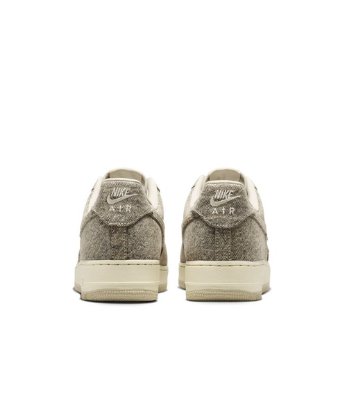 NIKE（ナイキ）の「NIKE/ナイキ ｴｱ ﾌｫｰｽ 1 07 LV8（スニーカー・メンズ・ベージュ・26cm/26.5cm/27cm/27.5cm/28cm）」の2枚目の写真