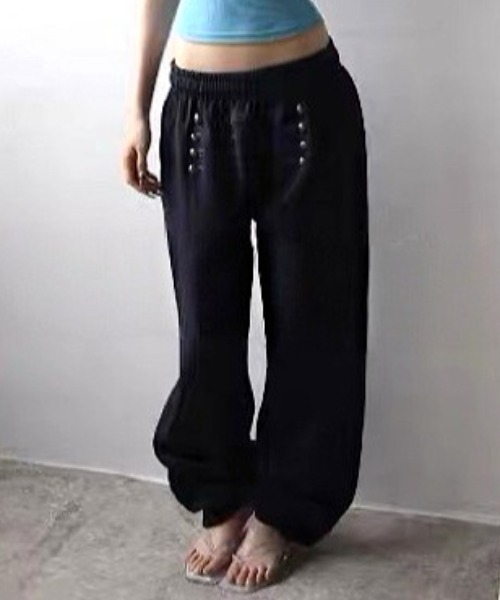 Vipoa（ヴィポア）の「Napoleon stud sweat pants（スウェットパンツ・レディース・ブラック/グレー/ホワイト/ライトグレー・FREE）」の21枚目の写真