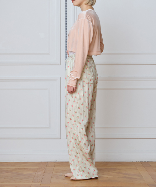 IENA LA BOUCLE（イエナラブークル）の「IENA LA BOUCLE トリアセベロアカーディガン（カーディガン/ボレロ・レディース・ブラック/ピンク・FREE）」の11枚目の写真