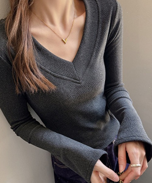 meJane（ミージェーン）の「テレコ Vネック長袖トップス（Tシャツ/カットソー・レディース・ダークグレー/ダークブラウン/ホワイト/ブラック・FREE）」の4枚目の写真