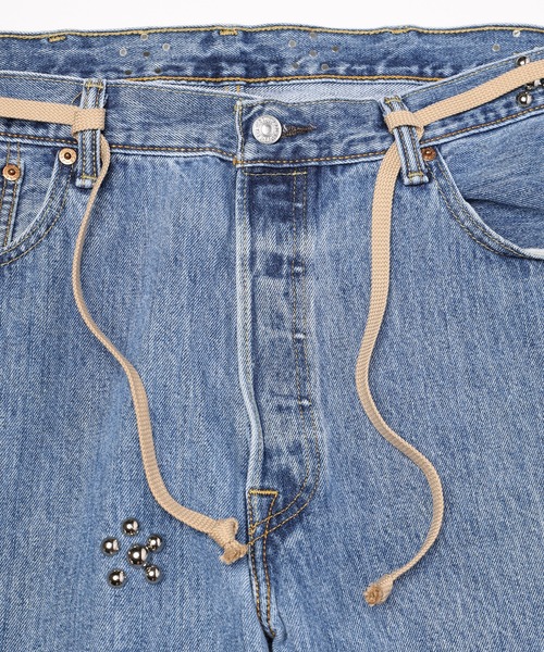 DISCOVERED(ディスカバード)の「Flower Ramponi Studs Denim Pants(デニムパンツ・メンズ・インディゴブルー・FREE)」の6枚目の写真