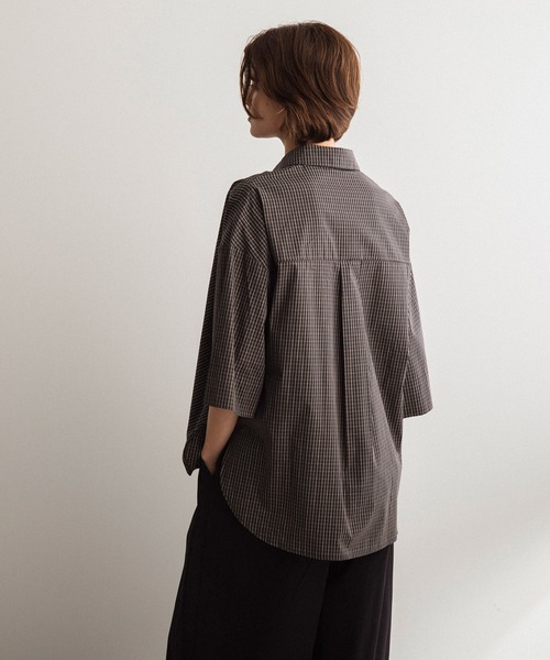 SERENO(セレーノ)の「ラップデザイン 2WAYコットンシャツ(シャツ/ブラウス・レディース・ライトブルー/ブラック/ホワイト・ONE SIZE)」の5枚目の写真