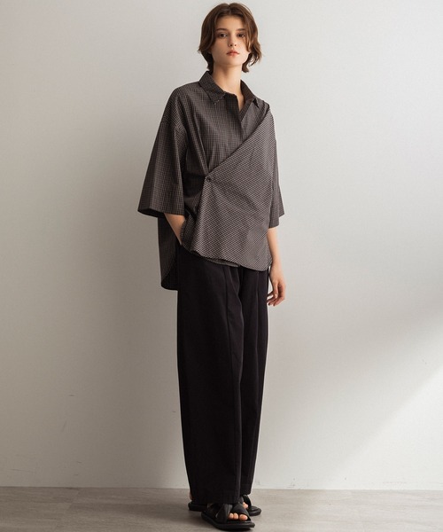 SERENO(セレーノ)の「ラップデザイン 2WAYコットンシャツ(シャツ/ブラウス・レディース・ライトブルー/ブラック/ホワイト・ONE SIZE)」の9枚目の写真