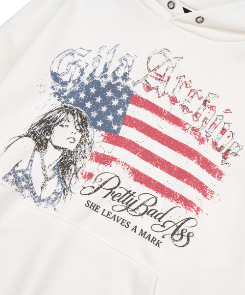 GILAARCHIVE(ギラアーカイブ)の「USAロゴ ガール オーバーサイズフーディー ホワイト(パーカー・レディース・その他・LARGE/MEDIUM)」の6枚目の写真
