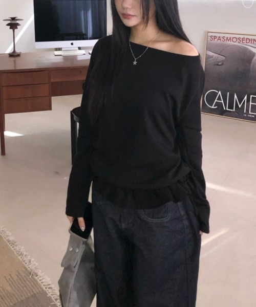 Emilie(エミリー)の「ボートネック フリルヘムスウェットトップス(Tシャツ/カットソー・レディース・ホワイト/ブラック/グレー・FREE)」の22枚目の写真