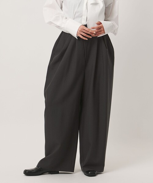 MARW UNITED ARROWS(マルゥ ユナイテッドアローズ)の「<MARW UNITED ARROWS>デザイン タック パンツ 撥水(その他パンツ・レディース・ブラック/ダークブラウン・38/36/34)」の2枚目の写真