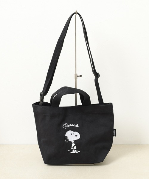 PEANUTS(ピーナッツ)の「スヌーピー ショルダーミニトートバッグ ミニバッグ T-shirt SNOOPY(トートバッグ・レディース・キナリ/ブラック・FREE)」の8枚目の写真